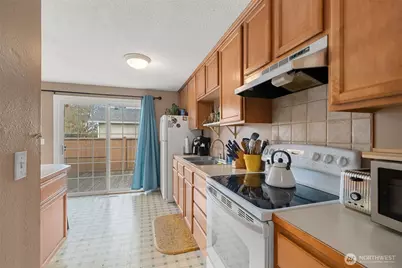 716 Plymouth Street SW, Olympia, WA 98502 - Photo 13