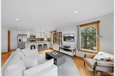 4037 7th Avenue NE #A, Seattle, WA 98105 - Photo 13