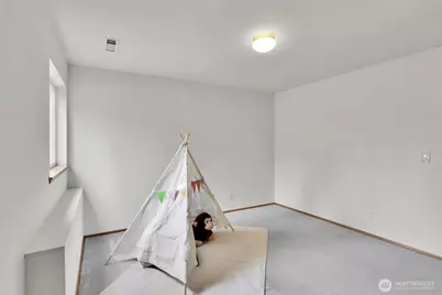 1613 Hoquiam Place NE, Renton, WA 98059 - Photo 23