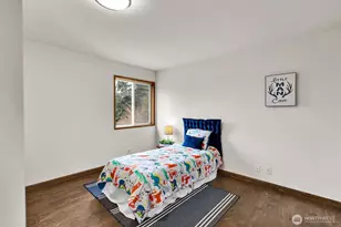 1613 Hoquiam Pl NE, Renton, WA 98059 - Photo 17