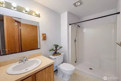 14329 79th Pl NE, Kirkland, WA 98034 - Photo 15