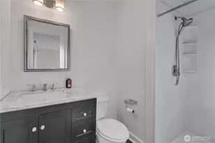 13301 186th Ave SE, Renton, WA 98059 - Photo 17