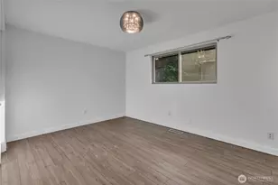 13301 186th Ave SE, Renton, WA 98059 - Photo 15