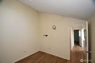 2720 Club Ct, Mount Vernon, WA 98273 - Photo 17