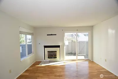 2720 Club Court #107, Mount Vernon, WA 98273 - Photo 3