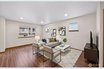 80 NE Melrose Drive, Oak Harbor, WA 98277 - Photo 9