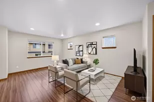 80 NE Melrose Dr, Oak Harbor, WA 98277 - Photo 9