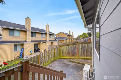 80 NE Melrose Drive, Oak Harbor, WA 98277 - Photo 25