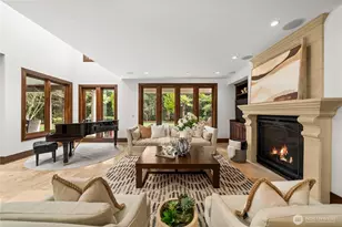 1444 Evergreen Point Rd, Medina, WA 98039 - Photo 9