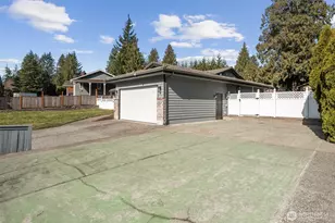 2224 114th Ave NE, Lake Stevens, WA 98258 - Photo 3