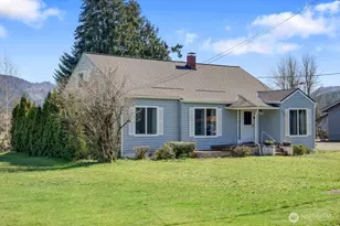 325 3rd St, Morton, WA 98356 - Photo 1