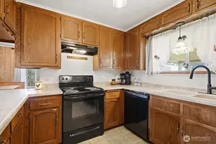 325 3rd St, Morton, WA 98356 - Photo 11