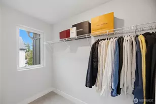 13339 Greenwood Ave N, Seattle, WA 98133 - Photo 17