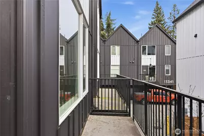 13339 Greenwood Avenue N #C, Seattle, WA 98133 - Photo 27