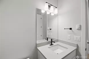 13339 Greenwood Ave N, Seattle, WA 98133 - Photo 13