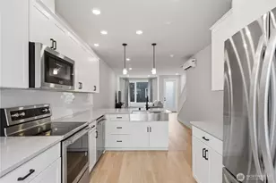 13339 Greenwood Ave N, Seattle, WA 98133 - Photo 9