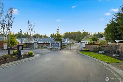 3814 69th Avenue W, University Place, WA 98466 - Photo 3