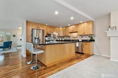 708 Hilltop Avenue, Kent, WA 98031 - Photo 7