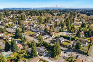 708 Hilltop Ave, Kent, WA 98031 - Photo 37