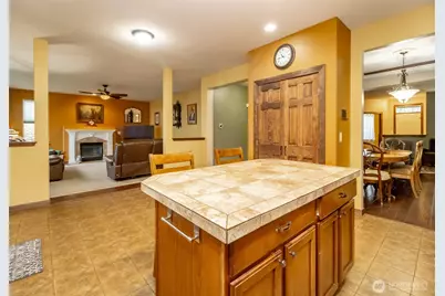 6977 Flute Street SE, Lacey, WA 98513 - Photo 9