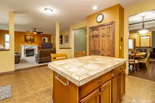 6977 Flute St SE, Lacey, WA 98513 - Photo 9