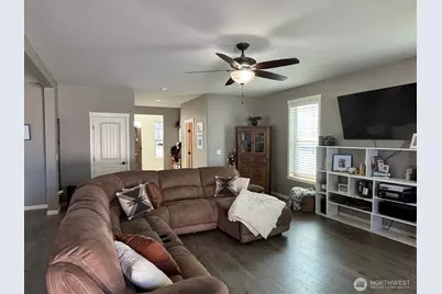 4712 Badger Street, Moses Lake, WA 98837 - Photo 5