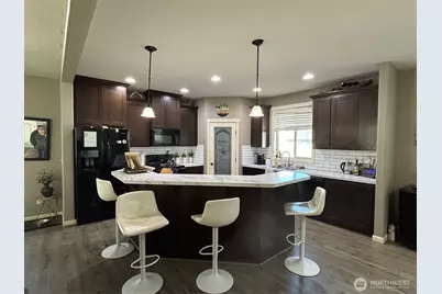 4712 Badger Street, Moses Lake, WA 98837 - Photo 3