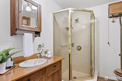 22309 9th Avenue S, Des Moines, WA 98198 - Photo 31