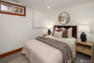 2459 24th Avenue E, Seattle, WA 98112 - Photo 17