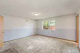 320 S 4th St, Elma, WA 98541 - Photo 17