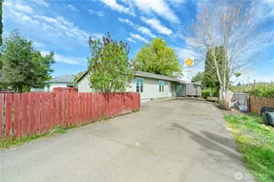 320 S 4th St, Elma, WA 98541 - Photo 3