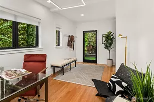 1111 37th Ave E, Seattle, WA 98112 - Photo 15