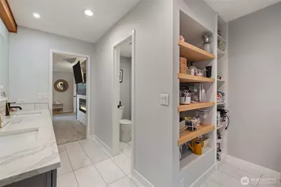 4503 Sunset Drive W, University Place, WA 98466 - Photo 23