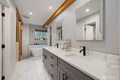 4503 Sunset Drive W, University Place, WA 98466 - Photo 21