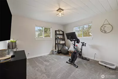 4503 Sunset Drive W, University Place, WA 98466 - Photo 13