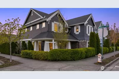 1447 26th Avenue NE, Issaquah, WA 98029 - Photo 1