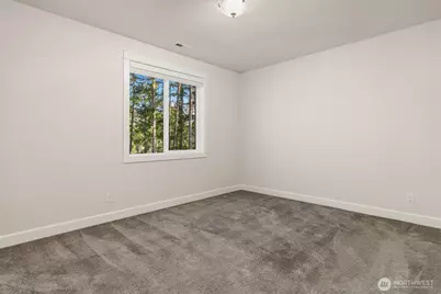 404 6th Lane NE, Issaquah, WA 98029 - Photo 29