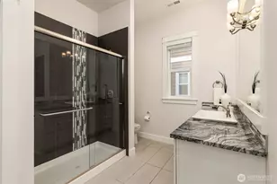 404 6th Ln NE, Issaquah, WA 98029 - Photo 27