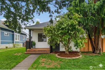 2415 Cedar Street #A, Everett, WA 98201 - Photo 1