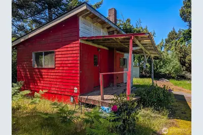 581 Dolphin Avenue NE, Ocean Shores, WA 98569 - Photo 15