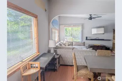 581 Dolphin Avenue NE, Ocean Shores, WA 98569 - Photo 9