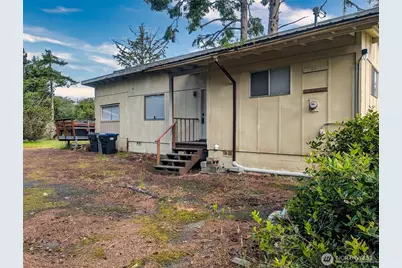 581 Dolphin Avenue NE, Ocean Shores, WA 98569 - Photo 5