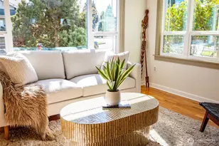 819 K Ave, Anacortes, WA 98221 - Photo 5