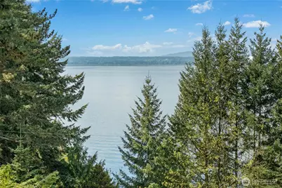 4014 57th Avenue SW, Seattle, WA 98116 - Photo 1