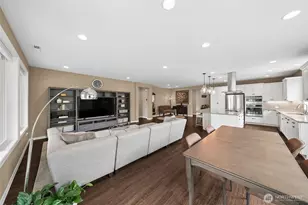 14824 179th Ave E, Bonney Lake, WA 98391 - Photo 5