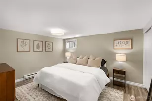 9102 12th Ave NE, Seattle, WA 98115 - Photo 17