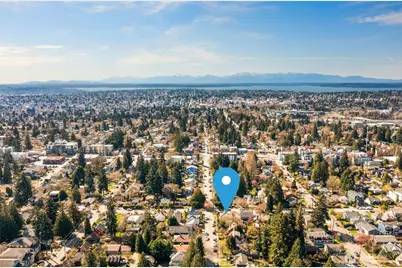 9102 12th Avenue NE, Seattle, WA 98115 - Photo 33