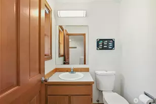 1826 Browns Point Blvd, Tacoma, WA 98422 - Photo 9