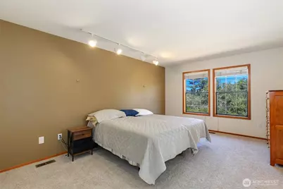 1826 Browns Point Boulevard, Tacoma, WA 98422 - Photo 15