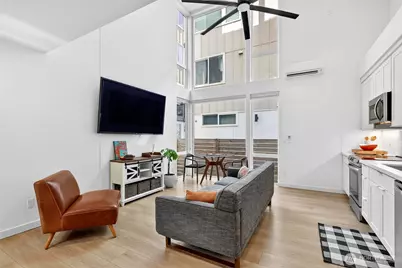 6320 41st Avenue SW #B, Seattle, WA 98136 - Photo 5